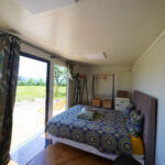 Conteneur modèle Helsinki 8×3 mètres avec sanitaires et cuisine – Image 13