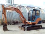 Mini-Pelle Hitachi EX 40 d’Occasion – 4,1T (2000) avec 3 Godets – Image 2