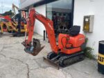 Kubota KX08 (1994) – Mini-Pelle 8 Tonnes – 2 700 h – Révisée avec 3 Godets – Image 2