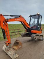 Kubota KX71-3 (2012) – Mini Pelle 2,5T – 2 534 h – 3 Godets – Excellent État – Image 6