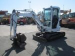 Kubota U25-3 (2005) – Mini Pelle 2,6T – 6 333 h – 3 Godets – Attache Rapide – Révisée – Image 11