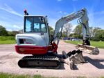 Takeuchi TB230 (2018) – Mini Pelle 2,8T – 2916h – Entièrement Révisée – Image 5
