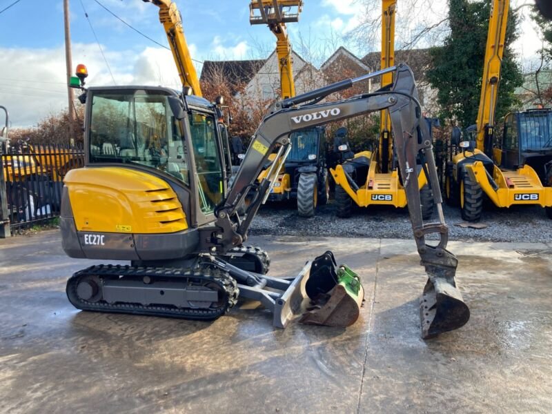 Volvo-EC27C-007 Mini Pelle d’occasion Volvo EC27C (2015) – 3095h – Cabine Climatisée – Image 1