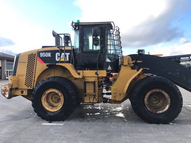 W2 Chargeuse sur pneus Caterpillar 950K – 2013 – Image 1